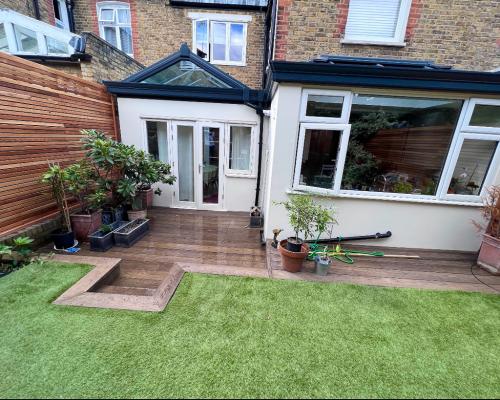 Millboard Enhanced Grain, Antique Oak / Composite Frame (Plaspro) - Clapham Common SW12.