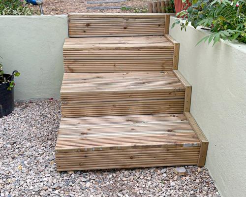 Canterbury Softwood Steps, Reversible Groove/Smooth - Bromley BR1.